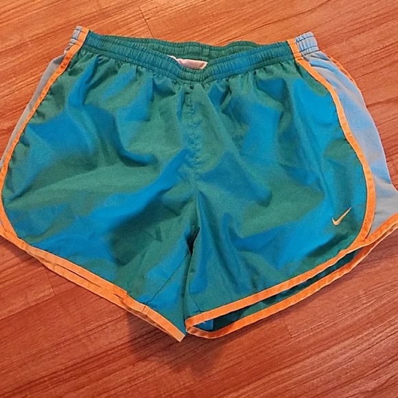 Nike Other - Nike Dri Fit Girl's Juniors Size XL Green Shorts